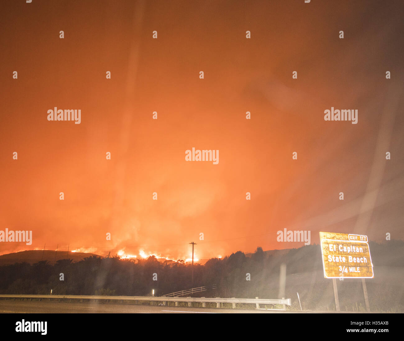 Goleta, CA, USA. 29th Aug, 2015. The Sherpa Fire burns late Thursday
