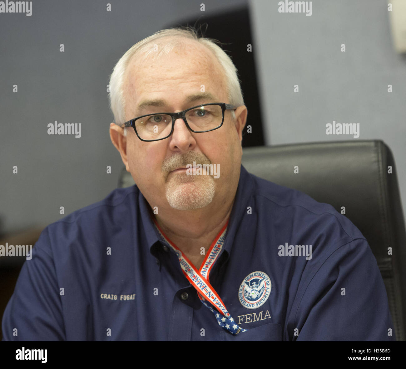 Washington, District of Columbia, USA. 5th Oct, 2016. Federal Emergency Management Agency (FEMA) Administrator Craig Fugate listens after a briefing At FEMA Headquarters in Washington DC, October 5, 2016.  Credit:  Chris Kleponis/CNP/ZUMA Wire/Alamy Live News Stock Photo