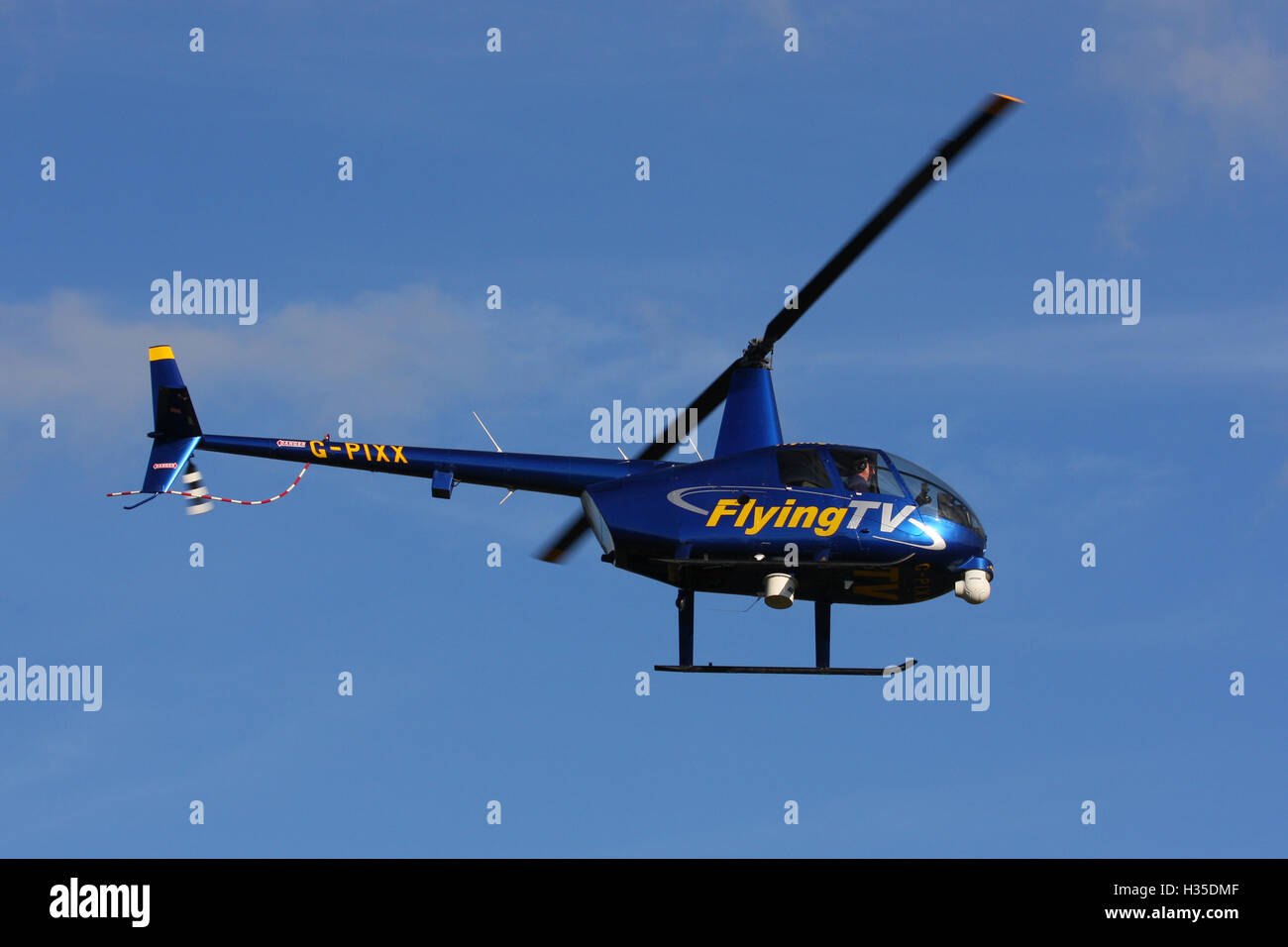 FLYING TV ROBINSON R44 Stock Photo - Alamy