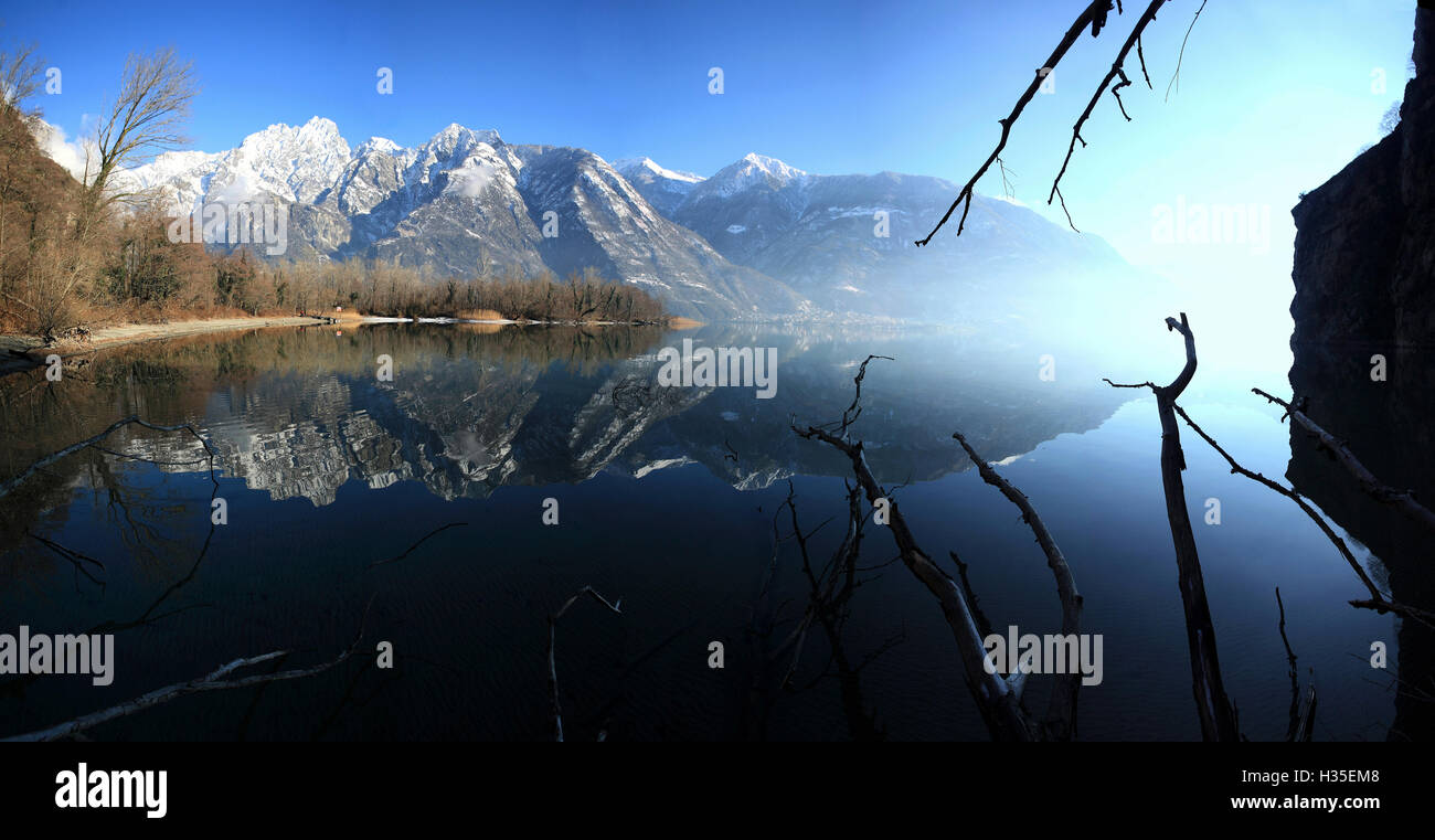 Panoramic view of Lake Mezzola in the fall, Chiavenna Valley, Valtellina, Lombardy, Italy Stock Photo
