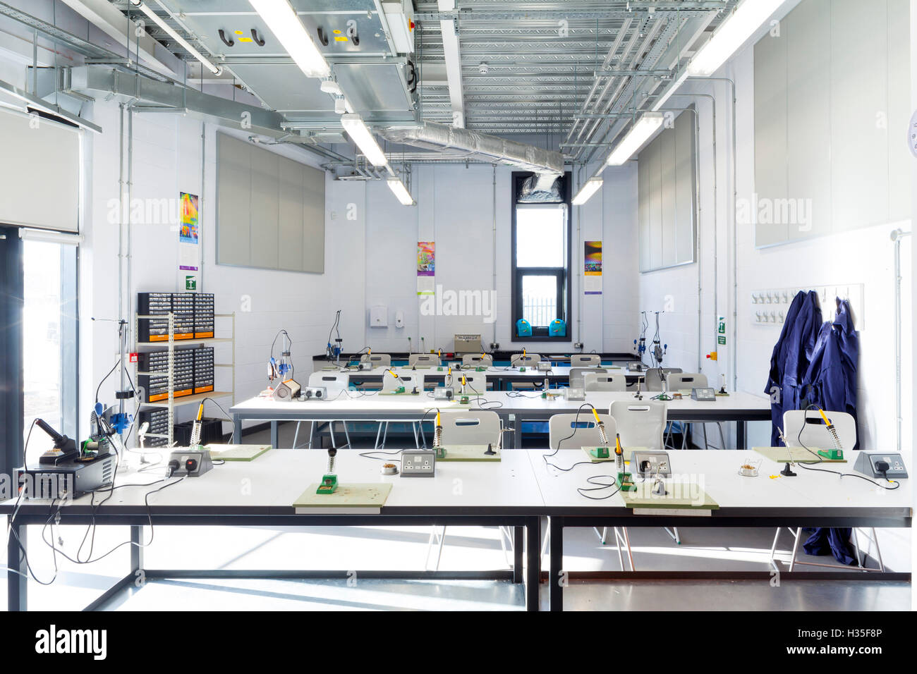Interior view of the GMSE UTC (Greater Manchester Sustainable Engineering University Technical College) Oldham, UK. Stock Photo