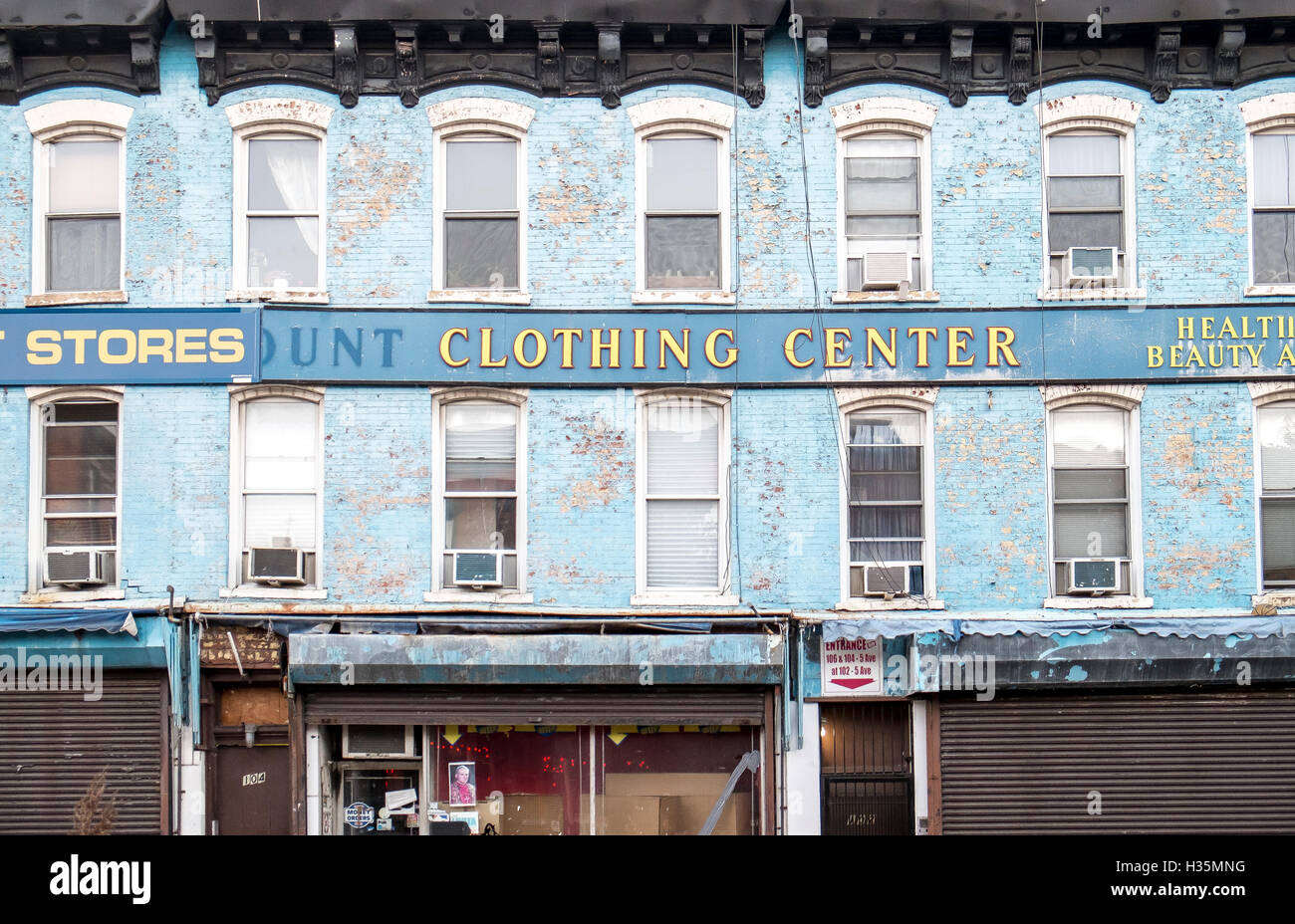 Residential storefronts hires stock photography and images Alamy