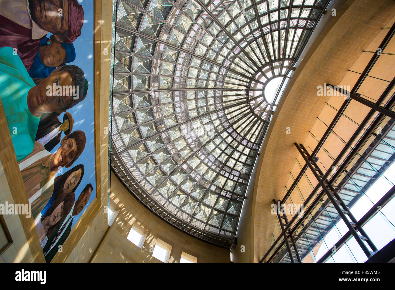 Los Angeles Union Station Mural Stock Photo Alamy