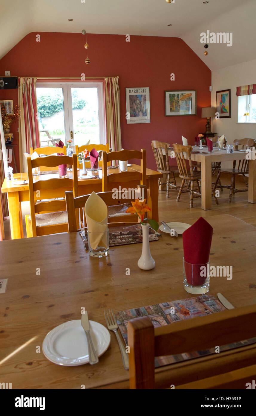 Carpenters arms hires stock photography and images Alamy