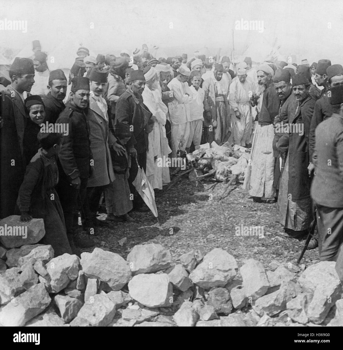 Jewish settlers at the Passover in Jerusalem, 1913 Stock Photo