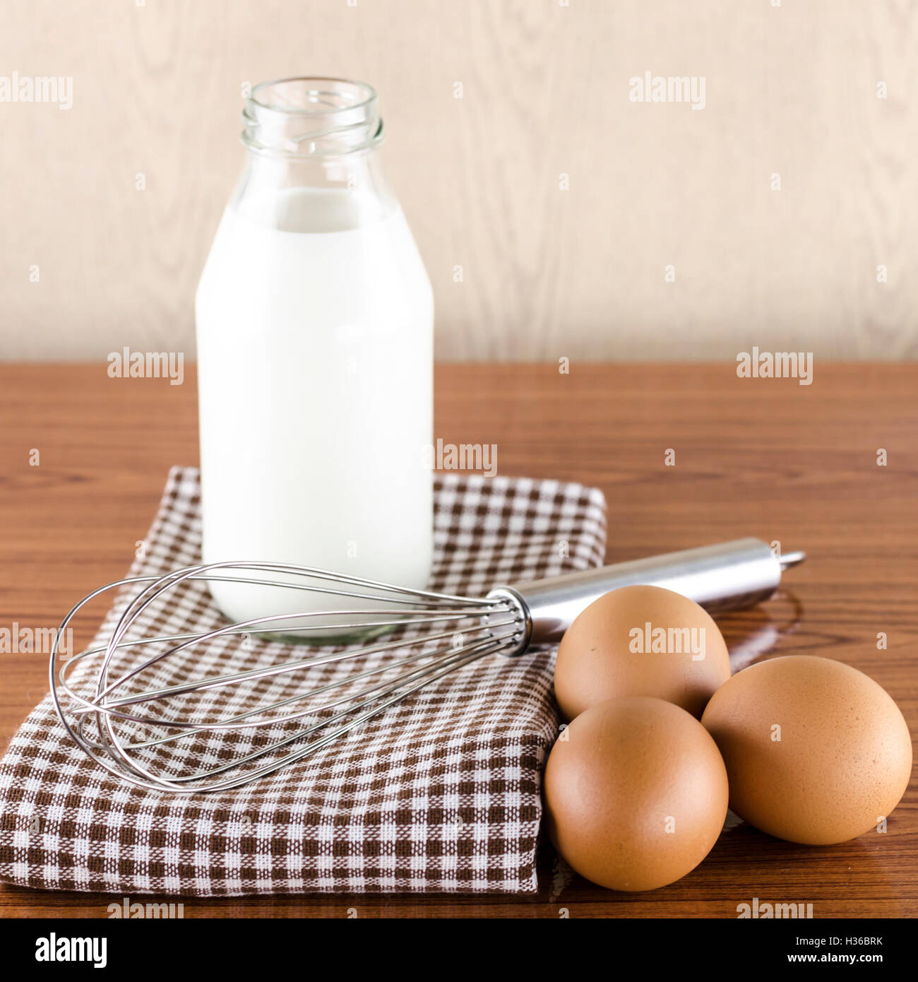 whisk egg and milk Stock Photo Alamy