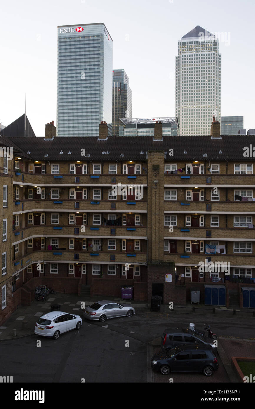 A Tower Hamlets estate is pictured with HSBC & No.1 Canada Square