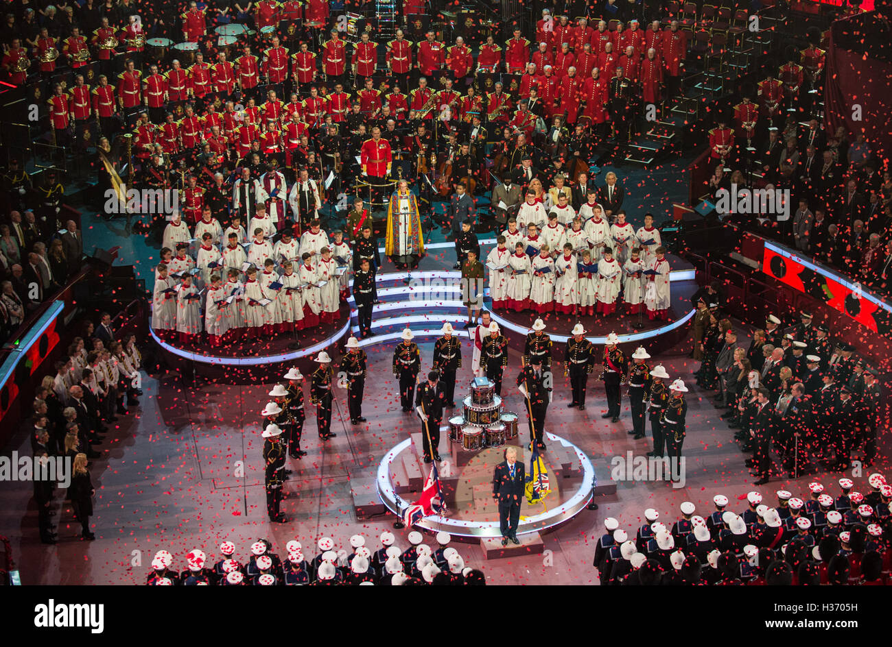 FESTIVAL OF REMEMBRANCE MOD 451 Stock Photo Alamy