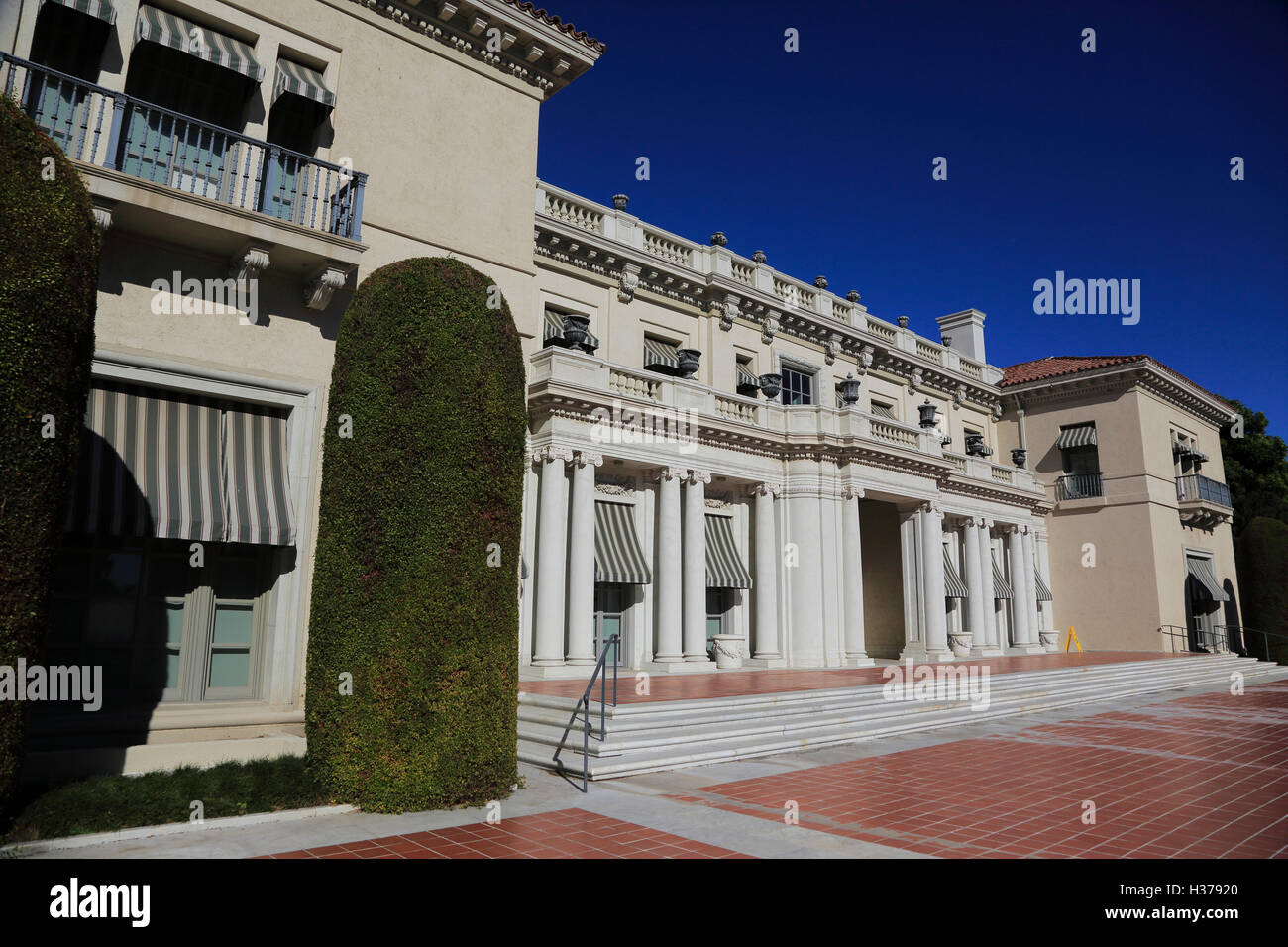 Huntington Art Gallery building in Huntington Library,Art Collection