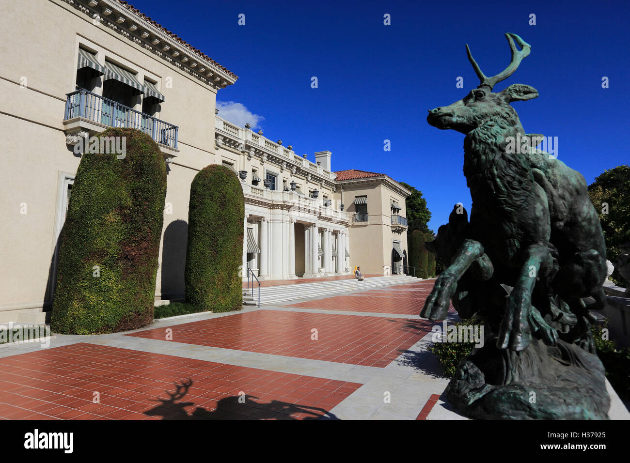 Huntington Art Gallery building in Huntington Library,Art Collection