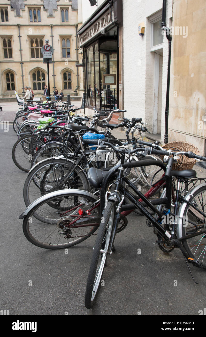 Cycles parked in Cambridge UK Stock Photo