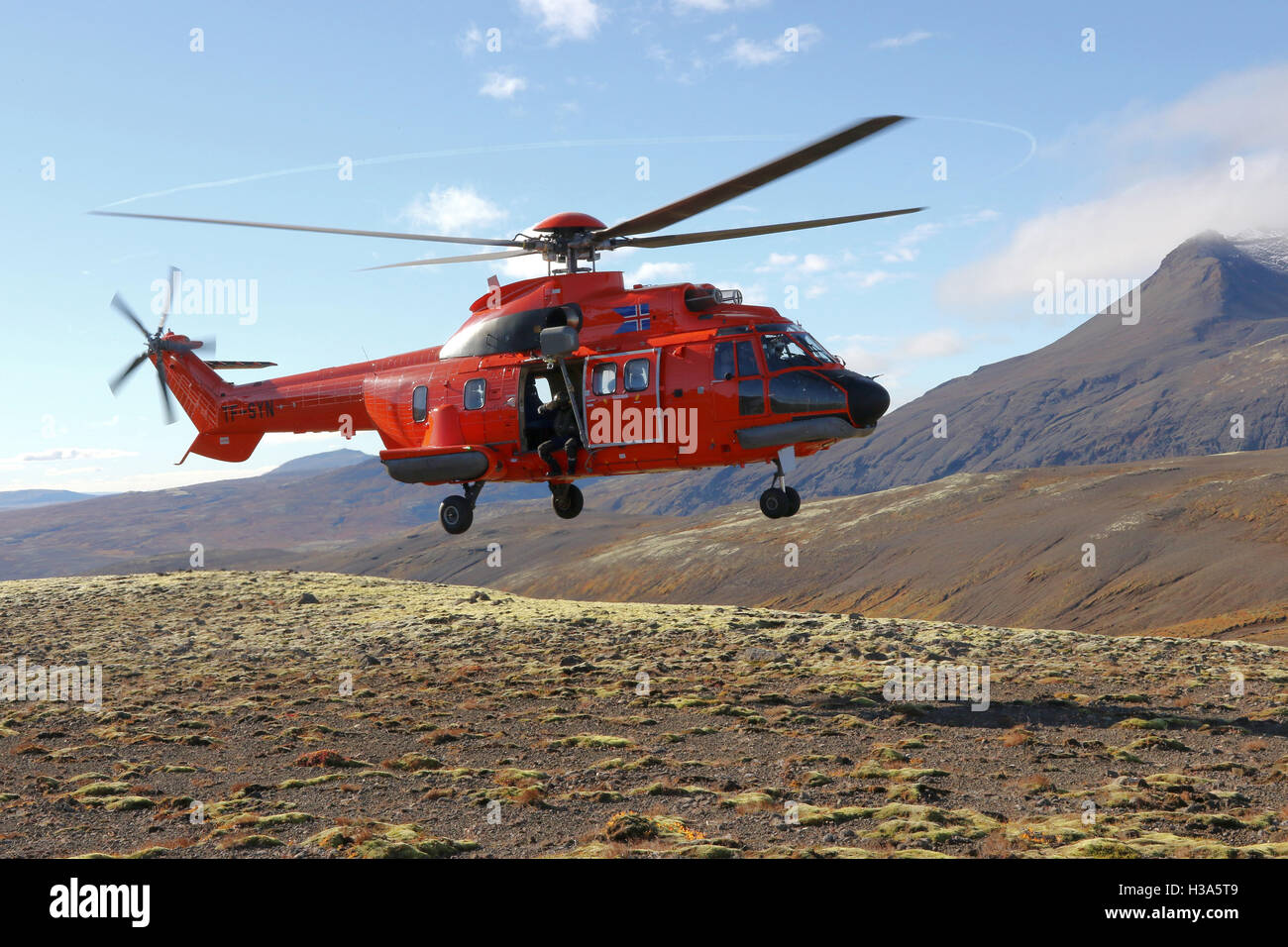 Iceland, Icelandic Coast Guard, Search and Rescue, SAR, helicopter  Aerospatiale AS332 Super Puma Stock Photo - Alamy