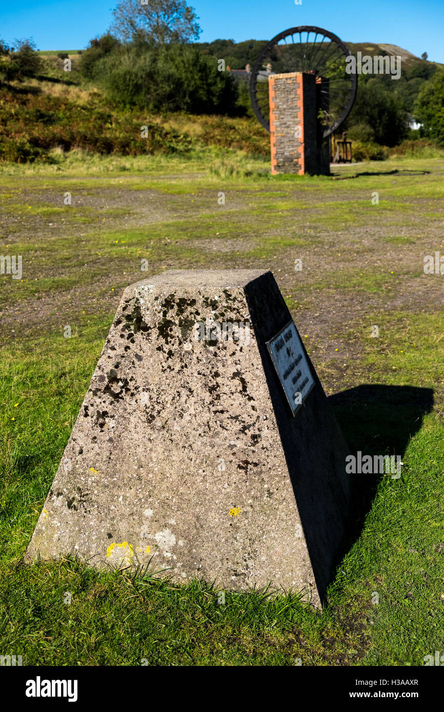 Bwllfa Dare Colliery upcast marker in Dare Valley Country Park. Down cast shaft marker in background Stock Photo