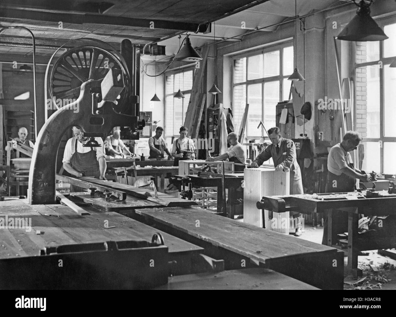 Historical carpenter hires stock photography and images Alamy