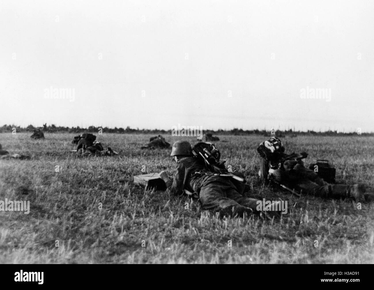 German infantry in world war two hi-res stock photography and images ...