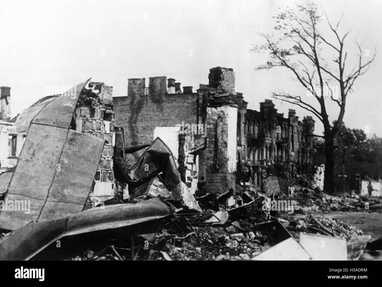 Ruined city on the Eastern Front, 1941 Stock Photo