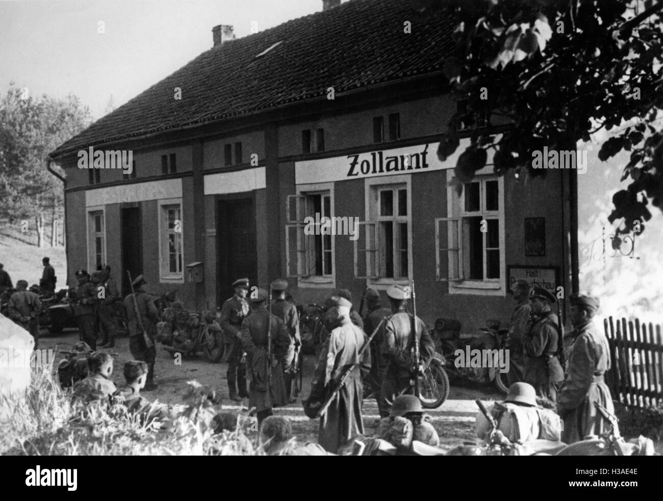 German post on the border with Lithuania, 1941 Stock Photo