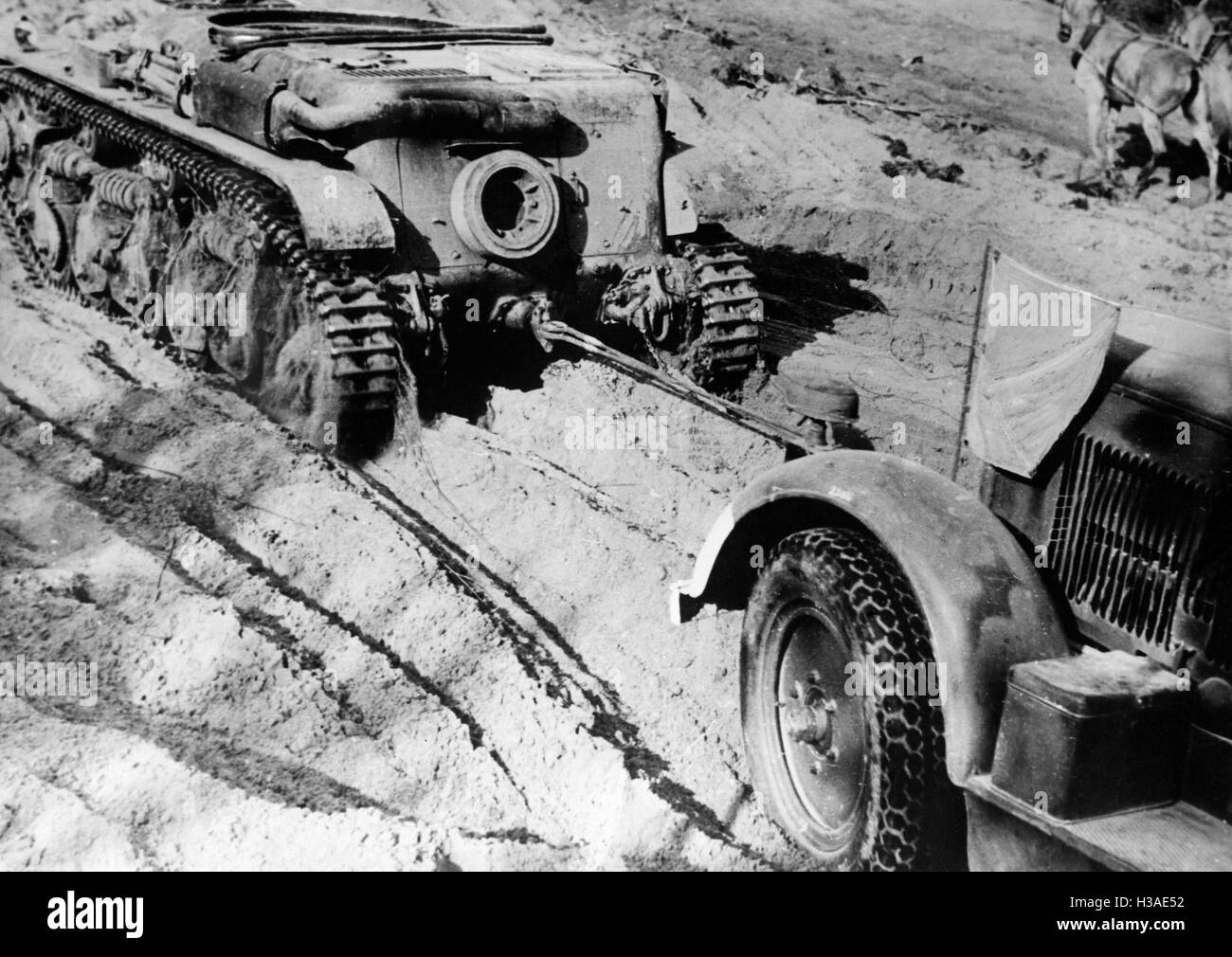 Crawler tractor on the Eastern Front, 1941 Stock Photo