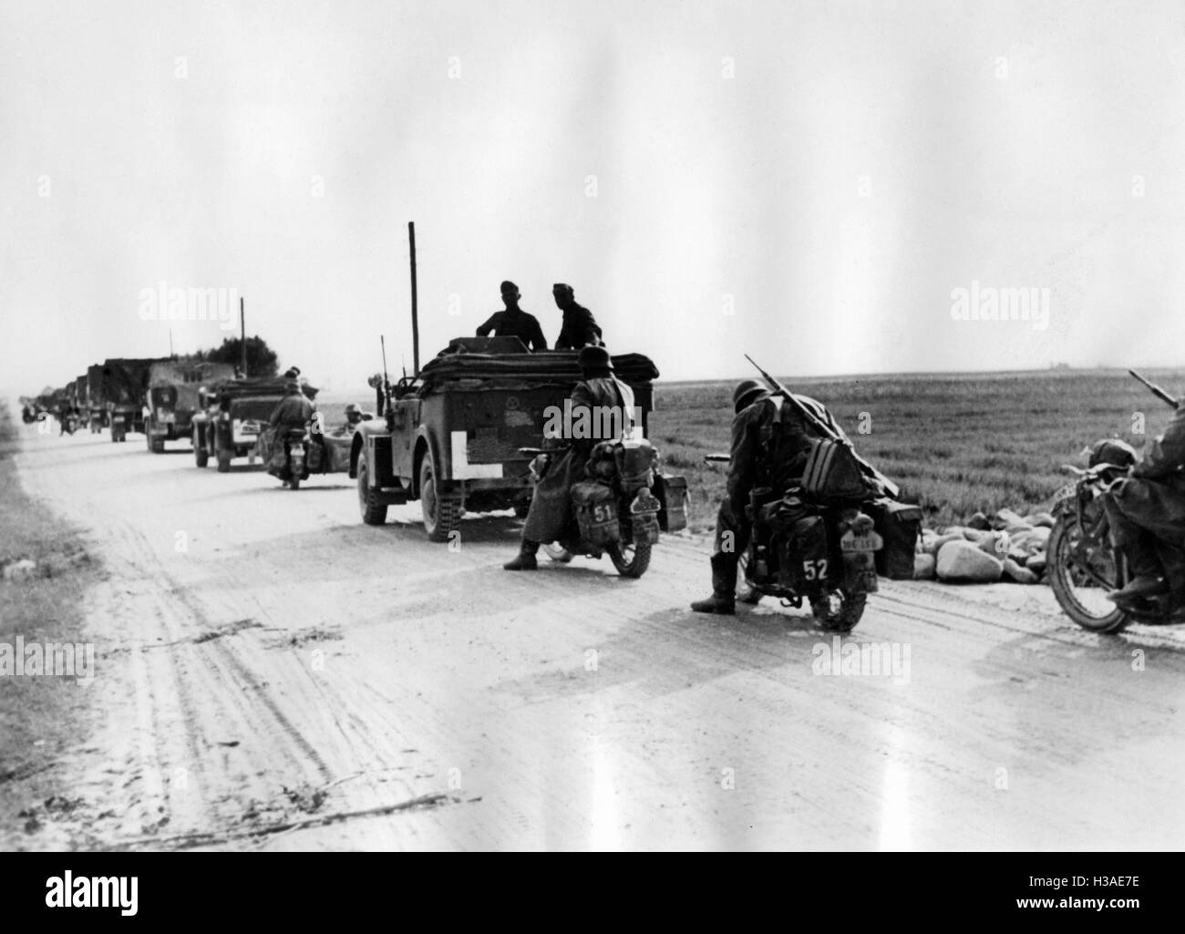 Motorized troops of the Wehrmacht at the beginning of the Russian campaign, 1941 Stock Photo