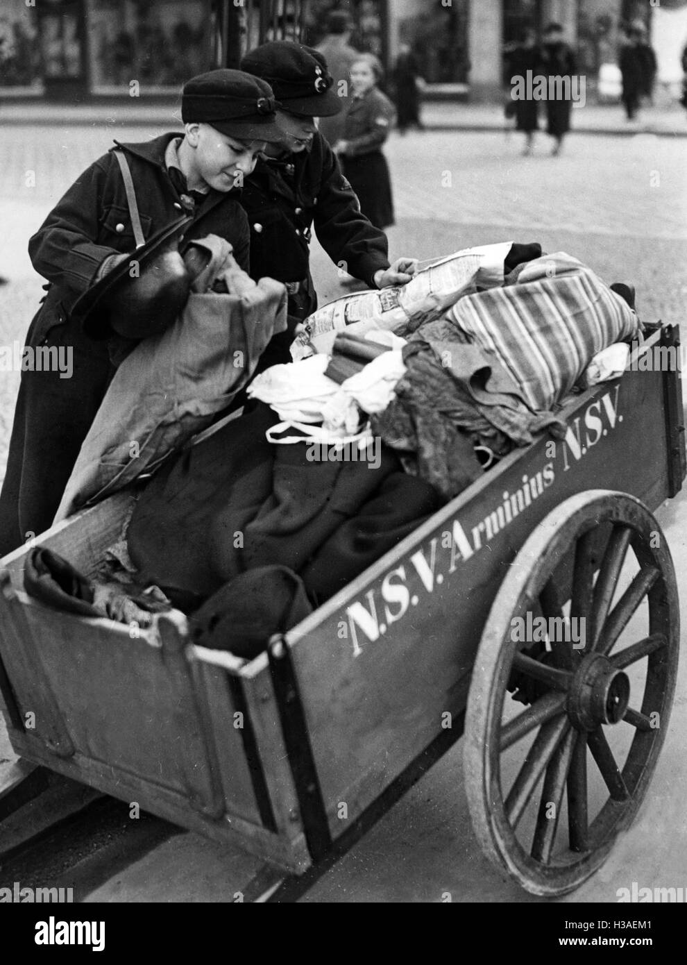 HJ members collect for the Winter Relief, 1937 Stock Photo