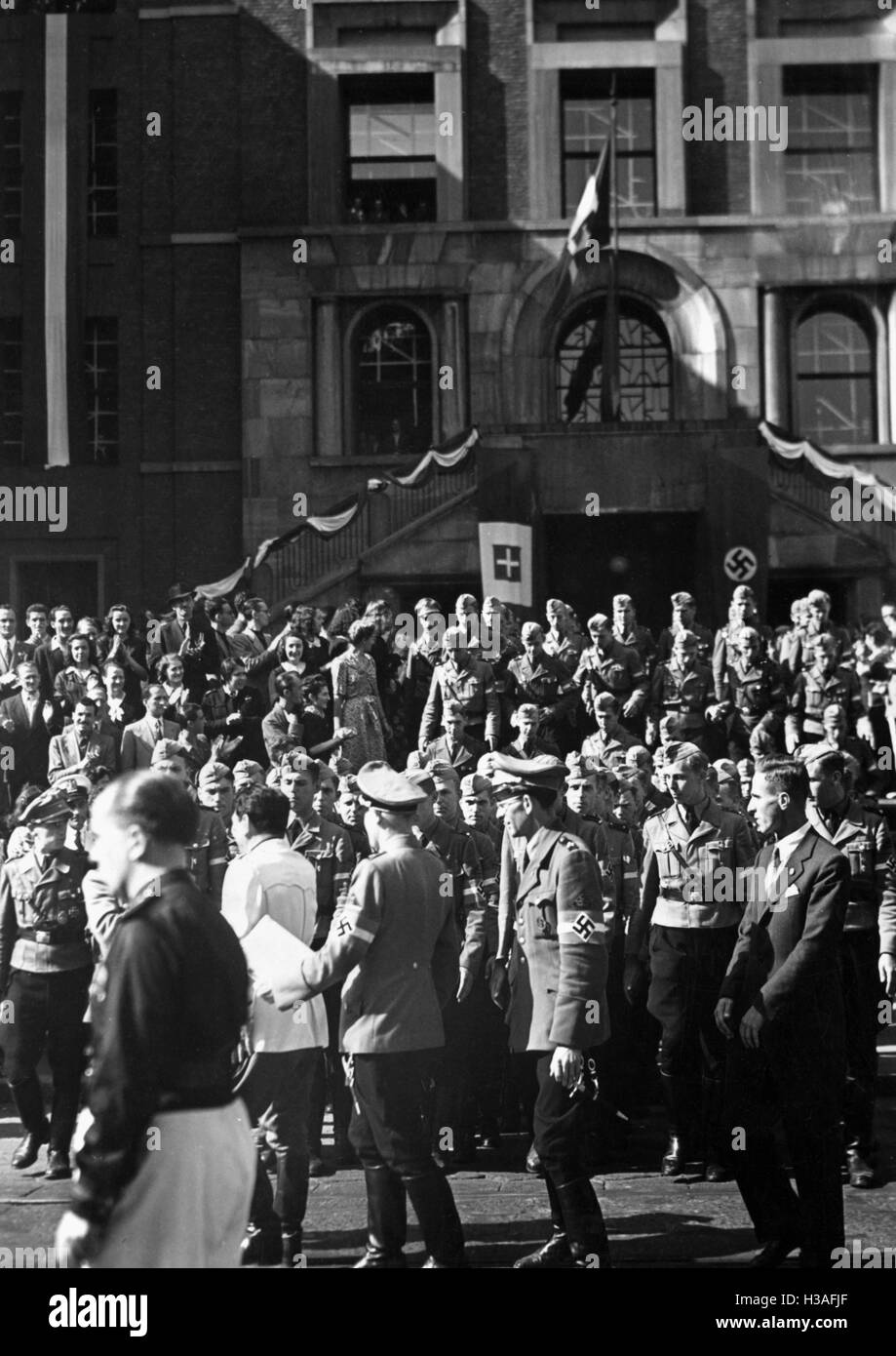 HJ group in Milan, 1941 Stock Photo