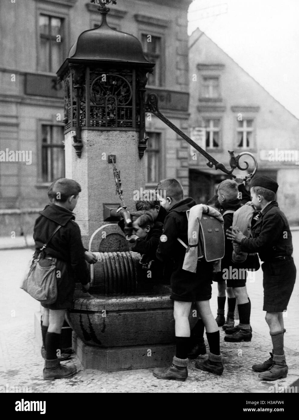 Deutsches jungvolk Black and White Stock Photos & Images Alamy