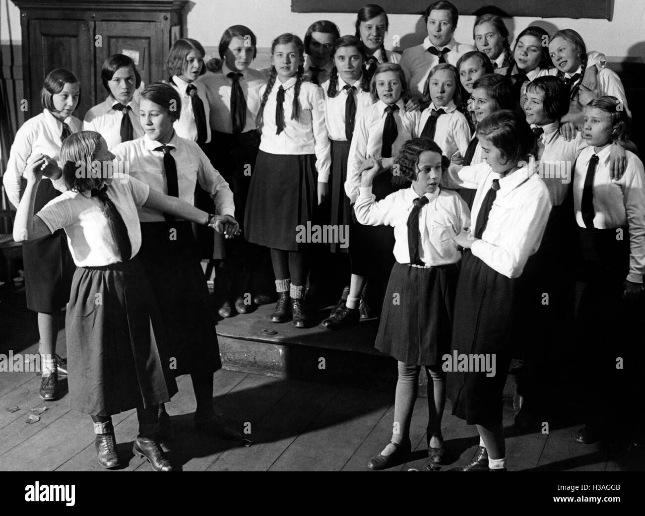 Folk dance classes for Jungmaedel, 1933 Stock Photo