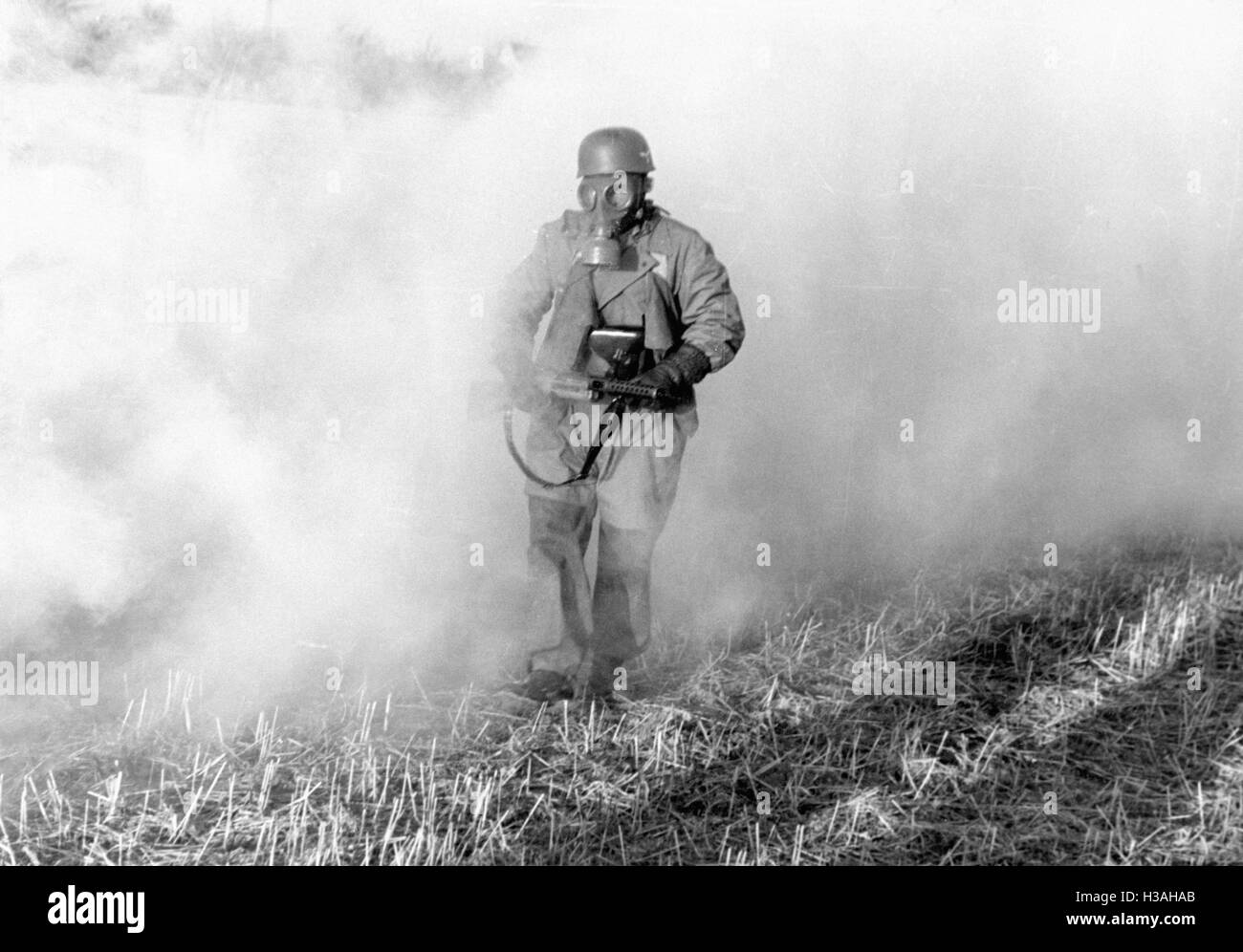Paratrooper at a maneuver, 1939 Stock Photo
