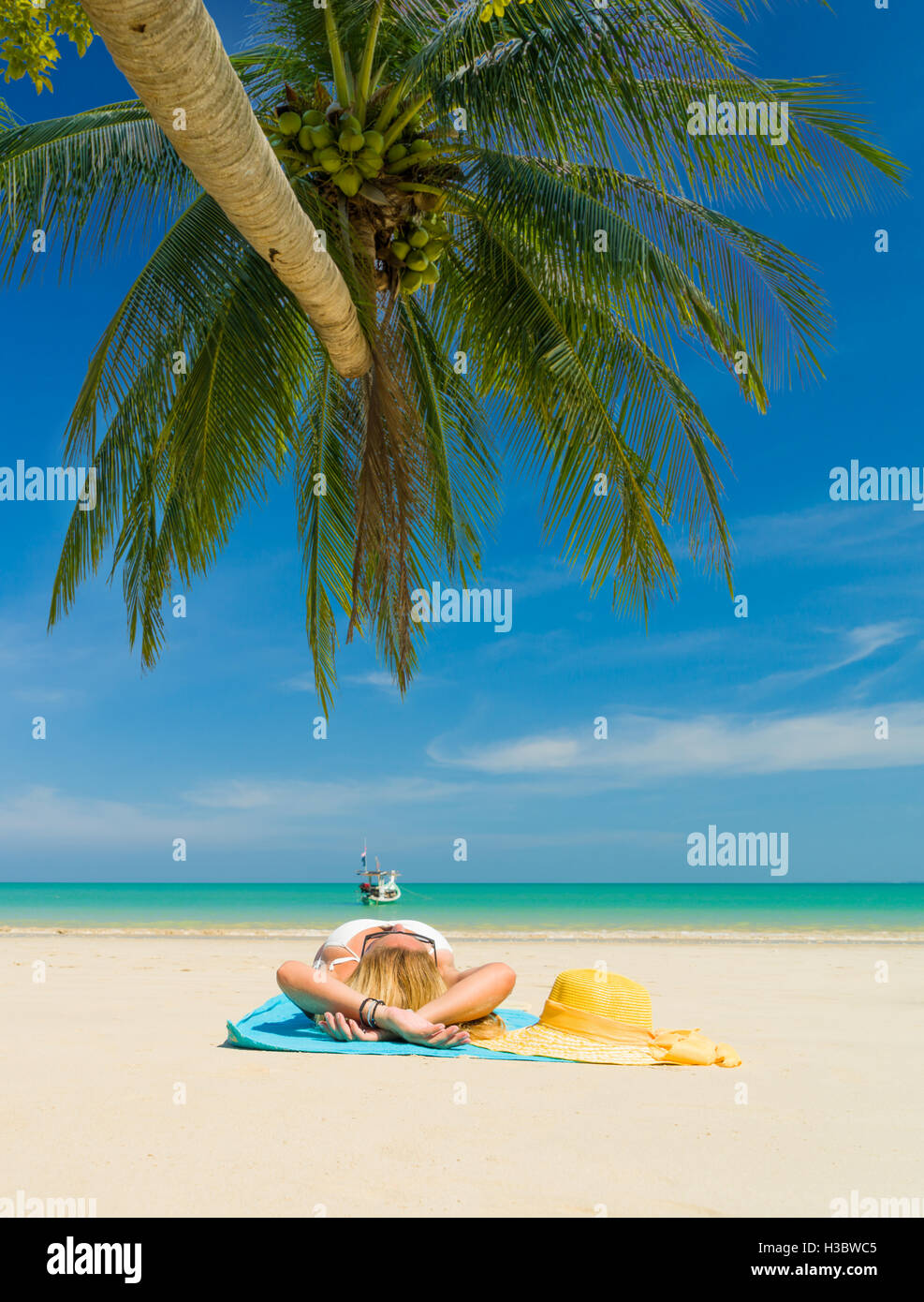 Beautiful Woman Relaxing on Tropical Beach Stock Photo - Alamy