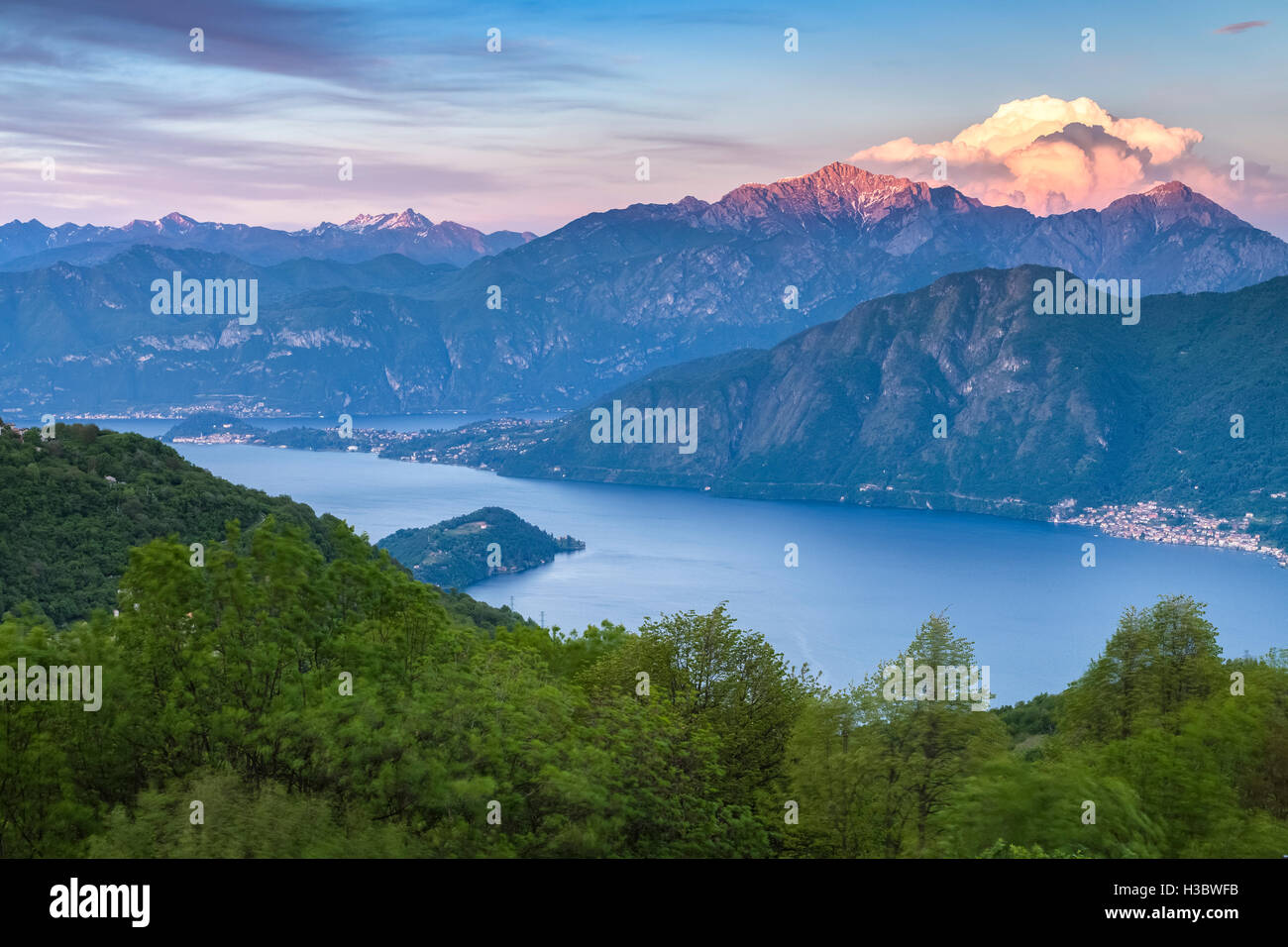 Lake como bellagio hi-res stock photography and images - Alamy