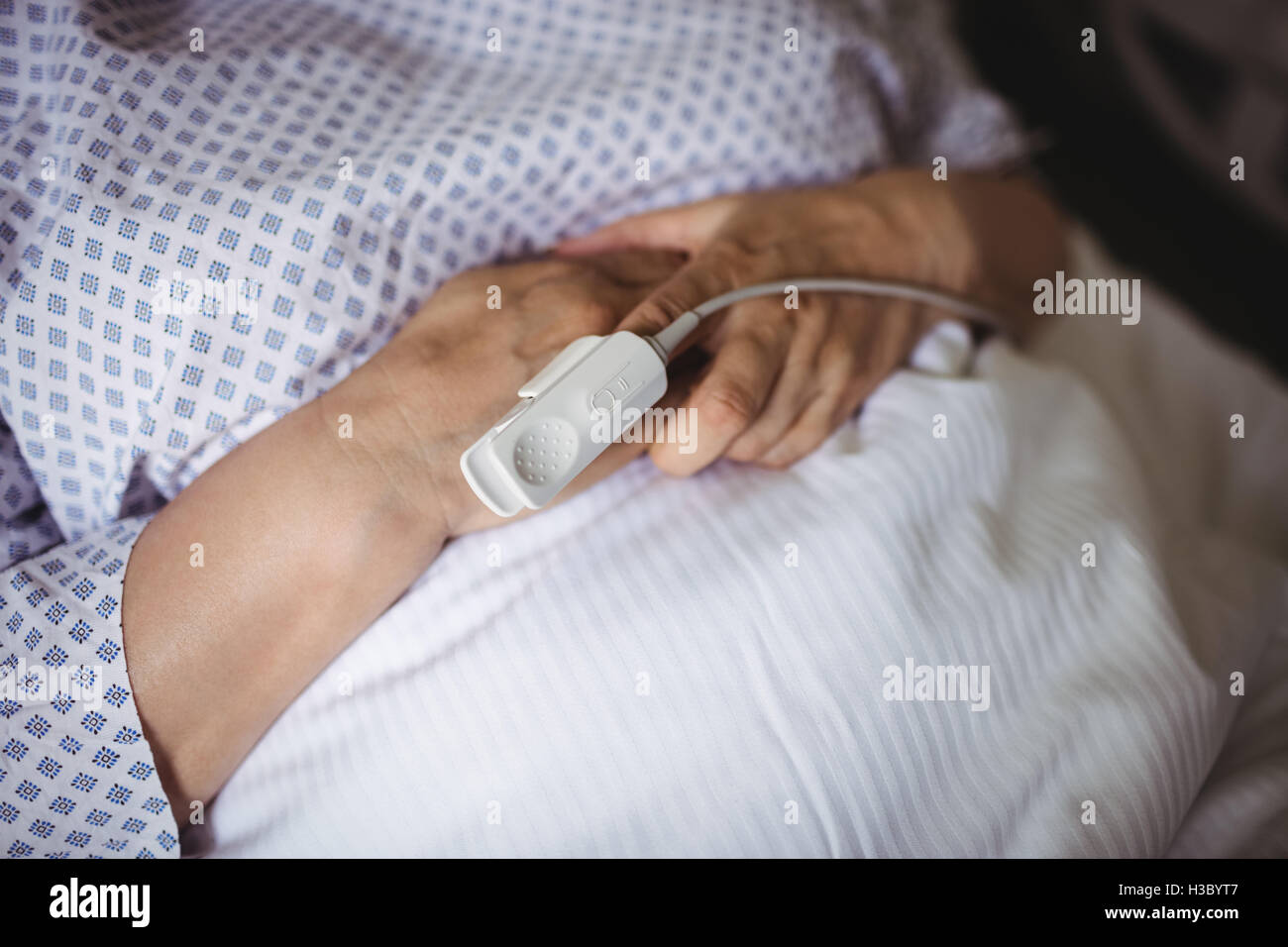 Close Up Handheld Pulse Oximeter Medical Instruments Used To Monitoring  Blood Oxygen in Patients in Emergency Room in Hospital. Stock Image - Image  of watch, blood: 203846429