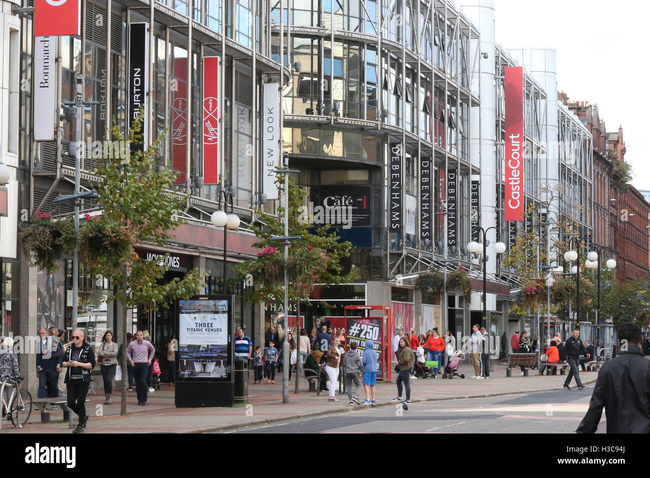 Castlecourt shopping centre belfast hires stock photography and images