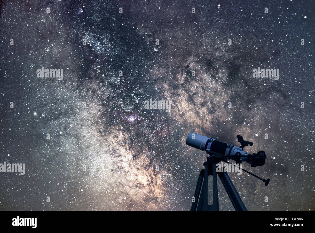 Astronomical Telescope Starry night. Milky Way Galaxy Stock Photo Alamy
