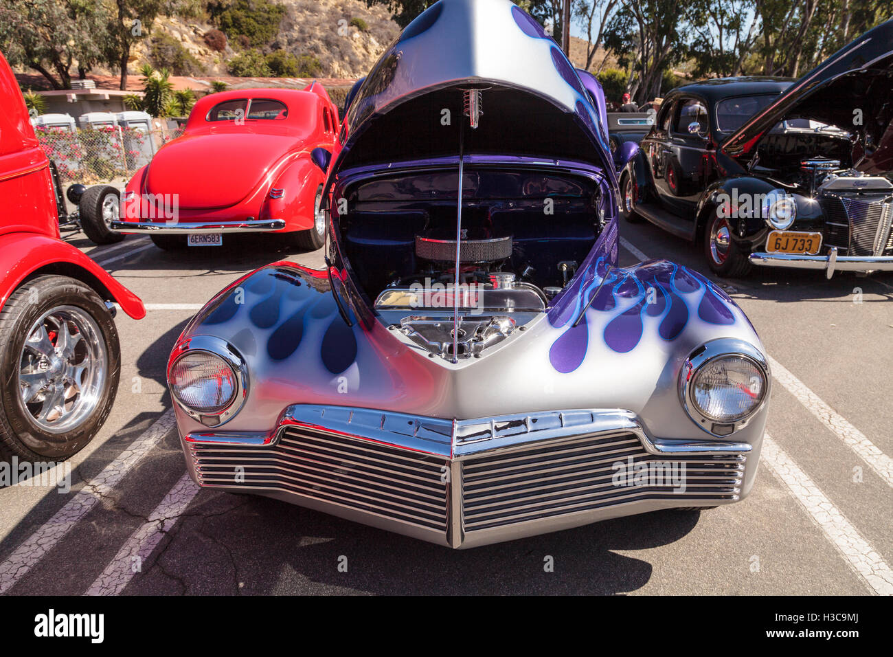 Laguna Beach, CA, USA - October 2, 2016: Blue with silver flames 1946 Studebaker Champion owned by Jim Magill and displayed at t Stock Photo