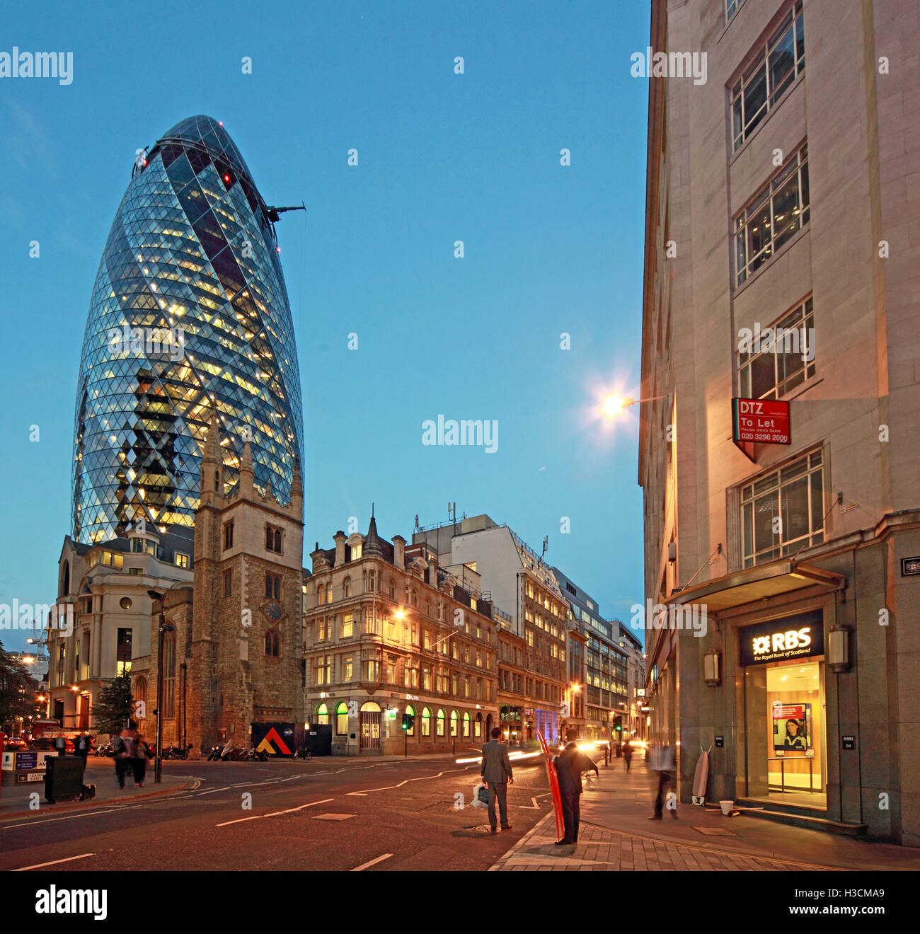 30 St Mary Axe,Gherkin,Swiss Re Building,City Of London,England at Dusk Stock Photo