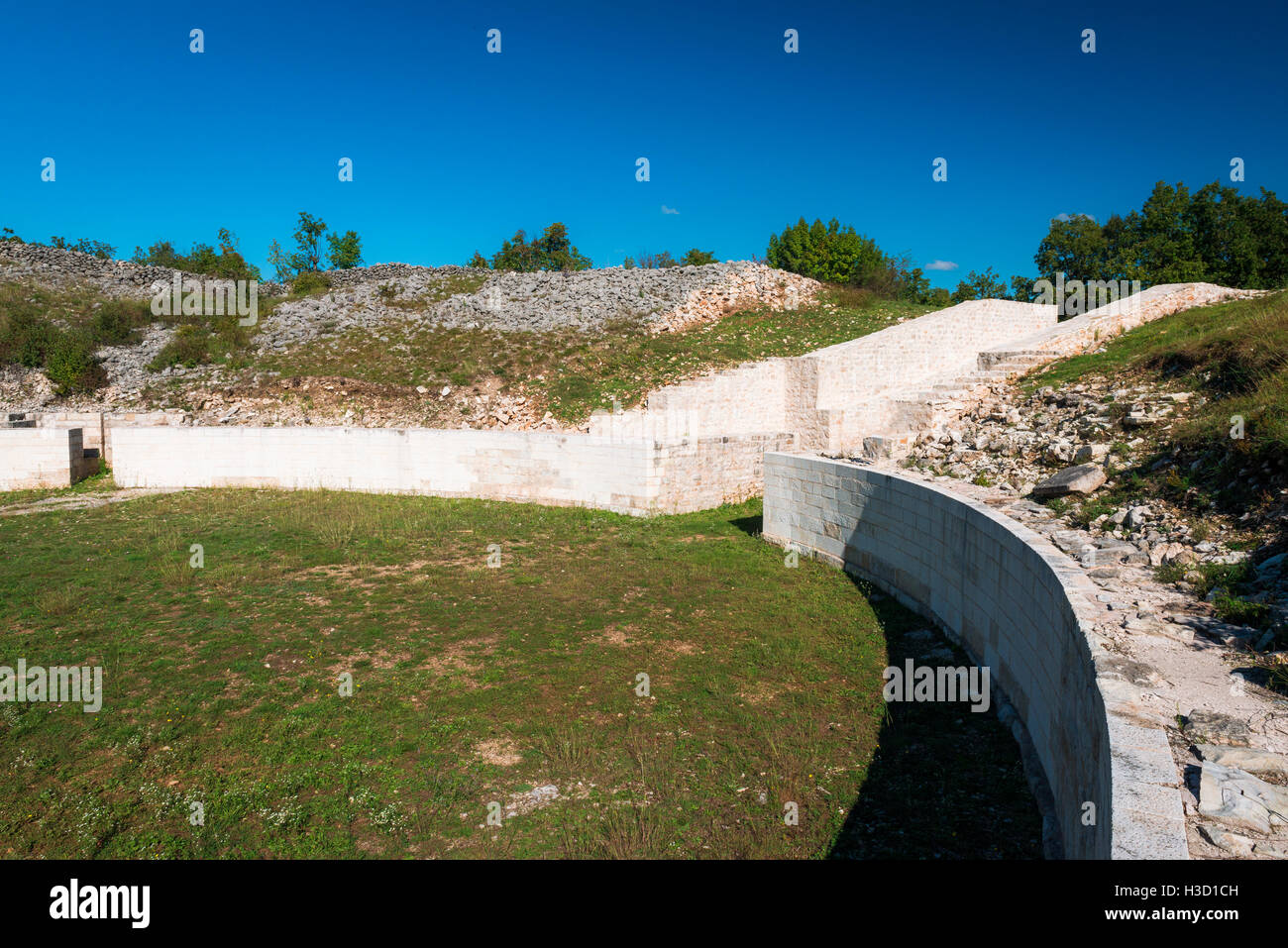 Burnum roman amphitheater hi-res stock photography and images - Alamy