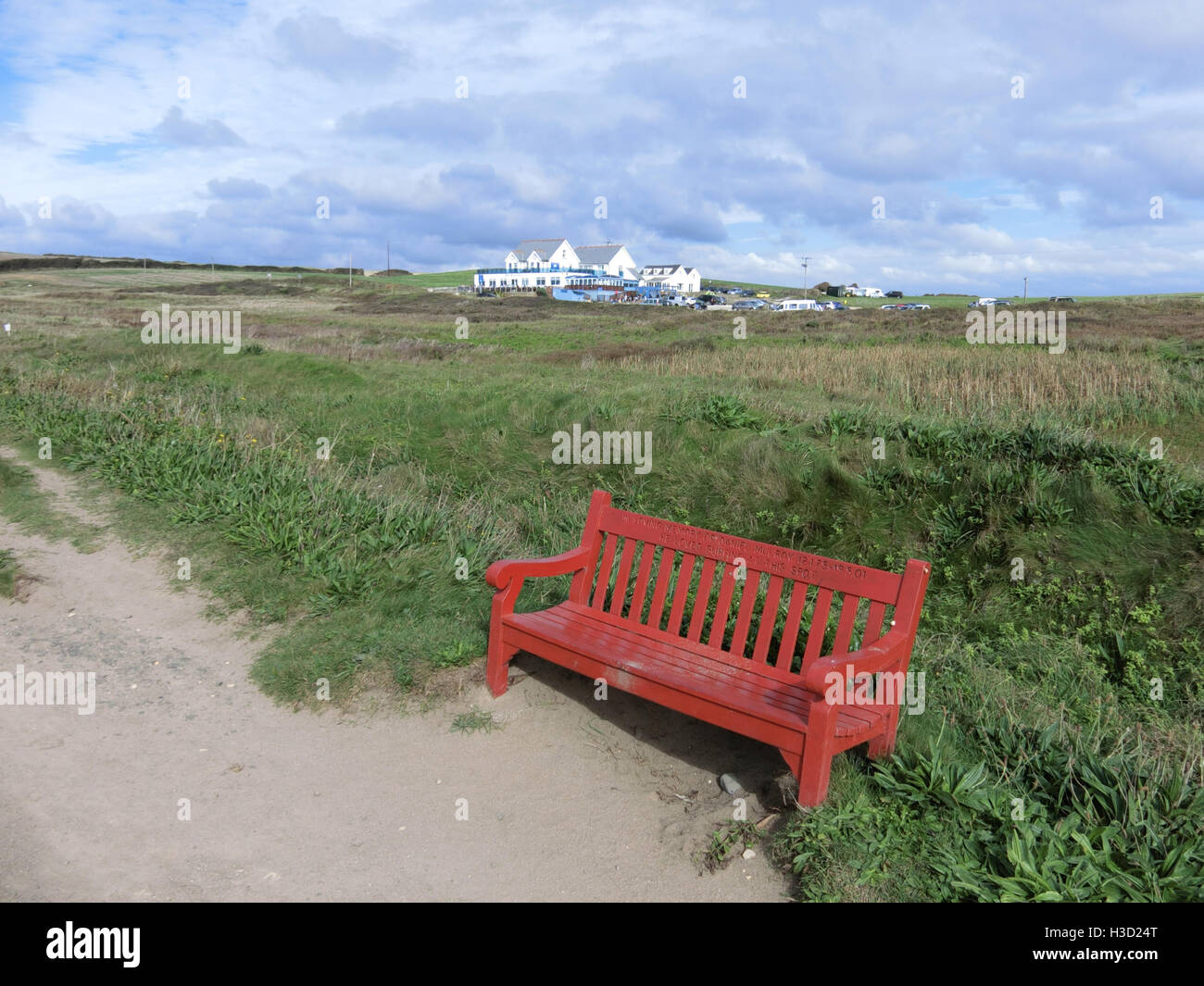 Wooden Memorial Bench, Widemouth Bay, North Cornwall, England, UK Stock Photo