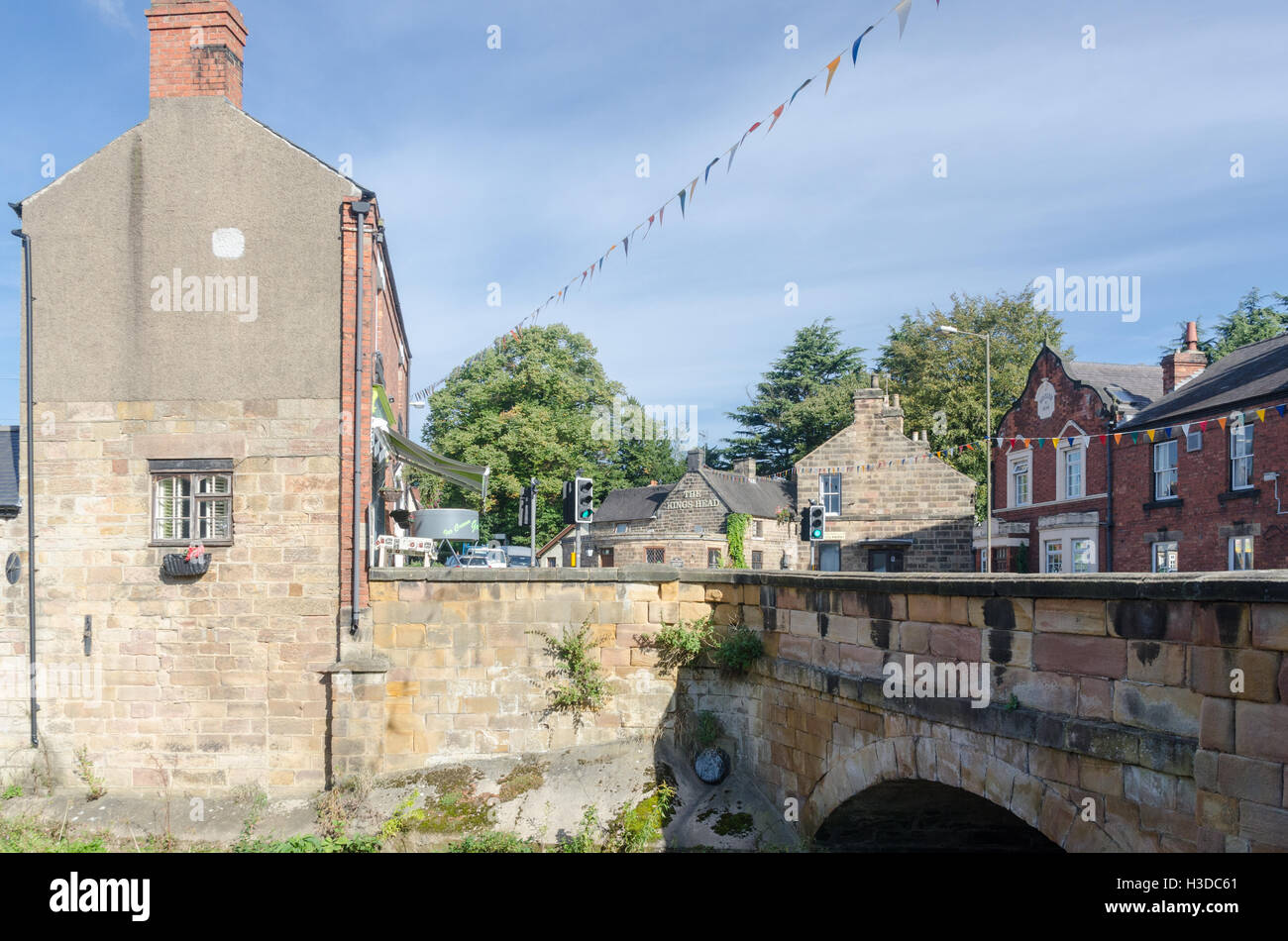 Bridge over the River Ecclesbourne in Duffield, Derbyshire Stock Photo