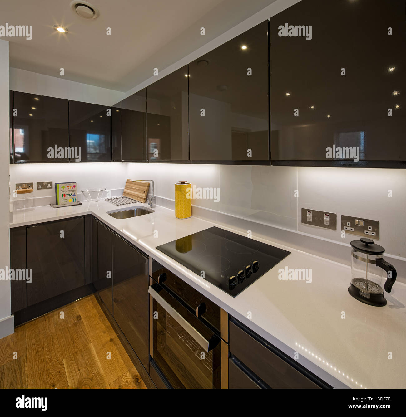 View of Conversion of old London public house to luxury apartments Stock Photo ...