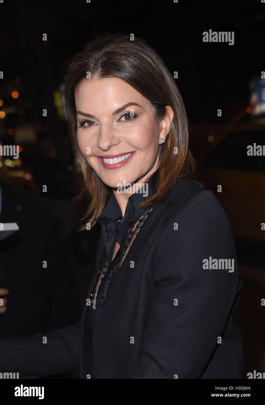 New York, NY, USA. 5th Oct, 2016. Sela Ward at arrivals for GRAVES ...