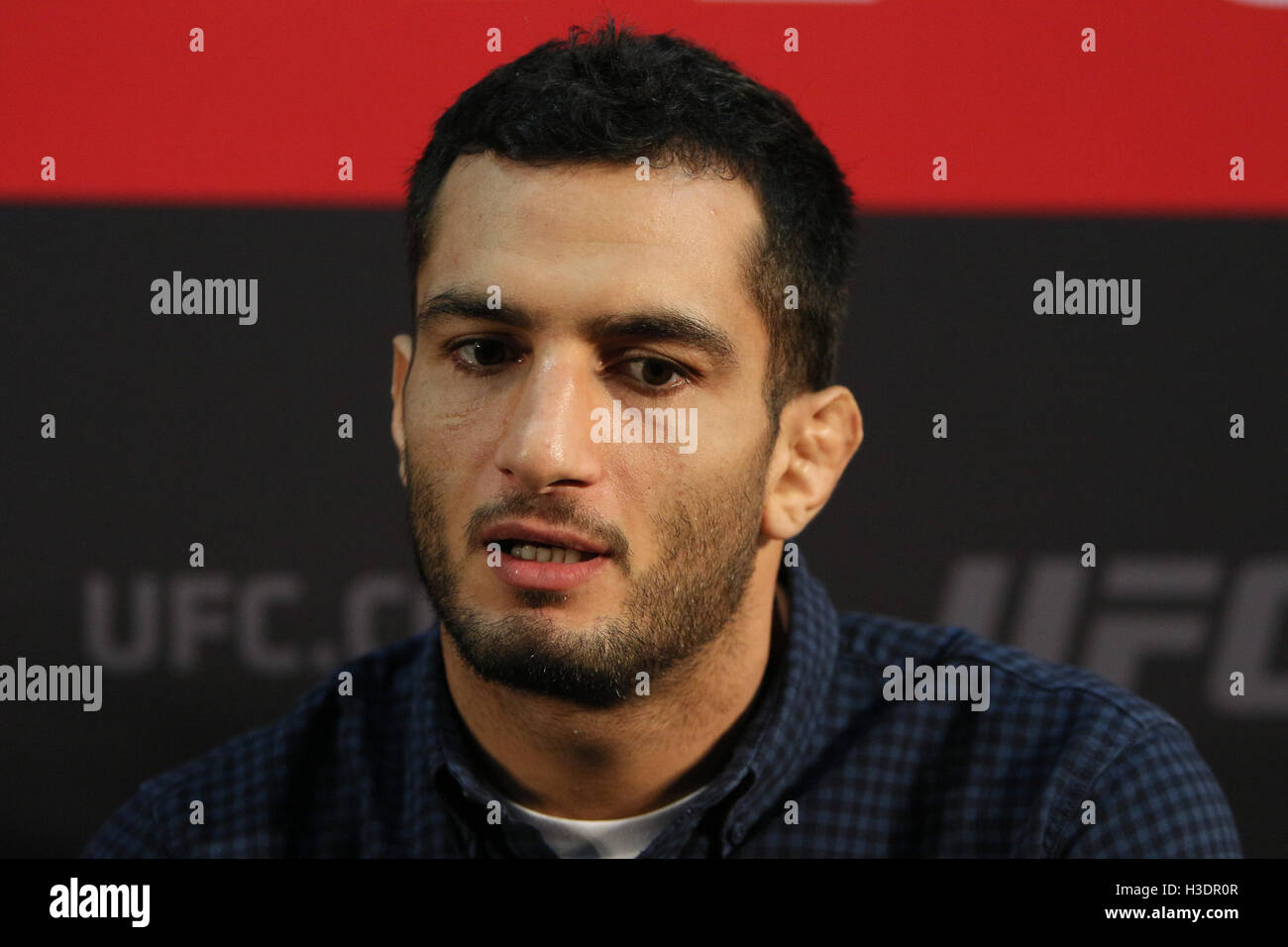 Manchester, UK. 6th October, 2016. UFC 204 - Media Day at Arena Manchester. Thursday the 6 of Oct. 2016. Gegard Mousasi answers media questions ahead of UFC 204.   Credit:  Dan Cooke/Alamy Live News Stock Photo