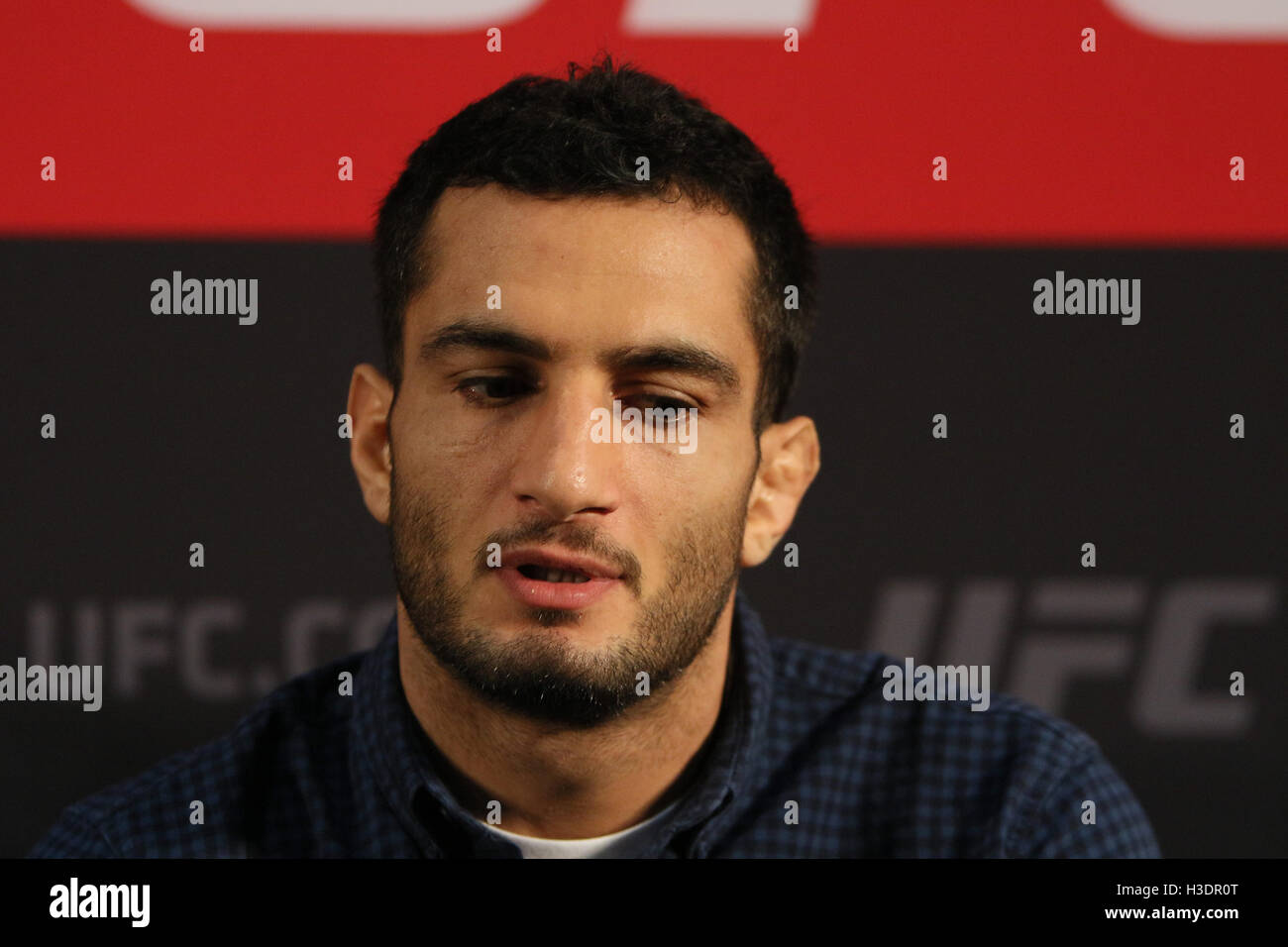 Manchester, UK. 6th October, 2016. UFC 204 - Media Day at Arena Manchester. Thursday the 6 of Oct. 2016. Gegard Mousasi answers media questions ahead of UFC 204.   Credit:  Dan Cooke/Alamy Live News Stock Photo