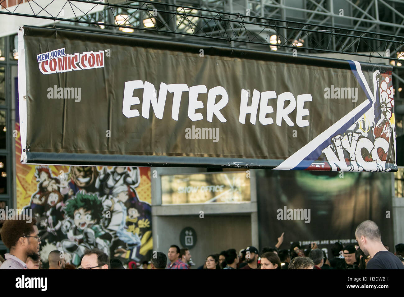 New York, USA. 6th October, 2016. New York Comic Con. Banner over the