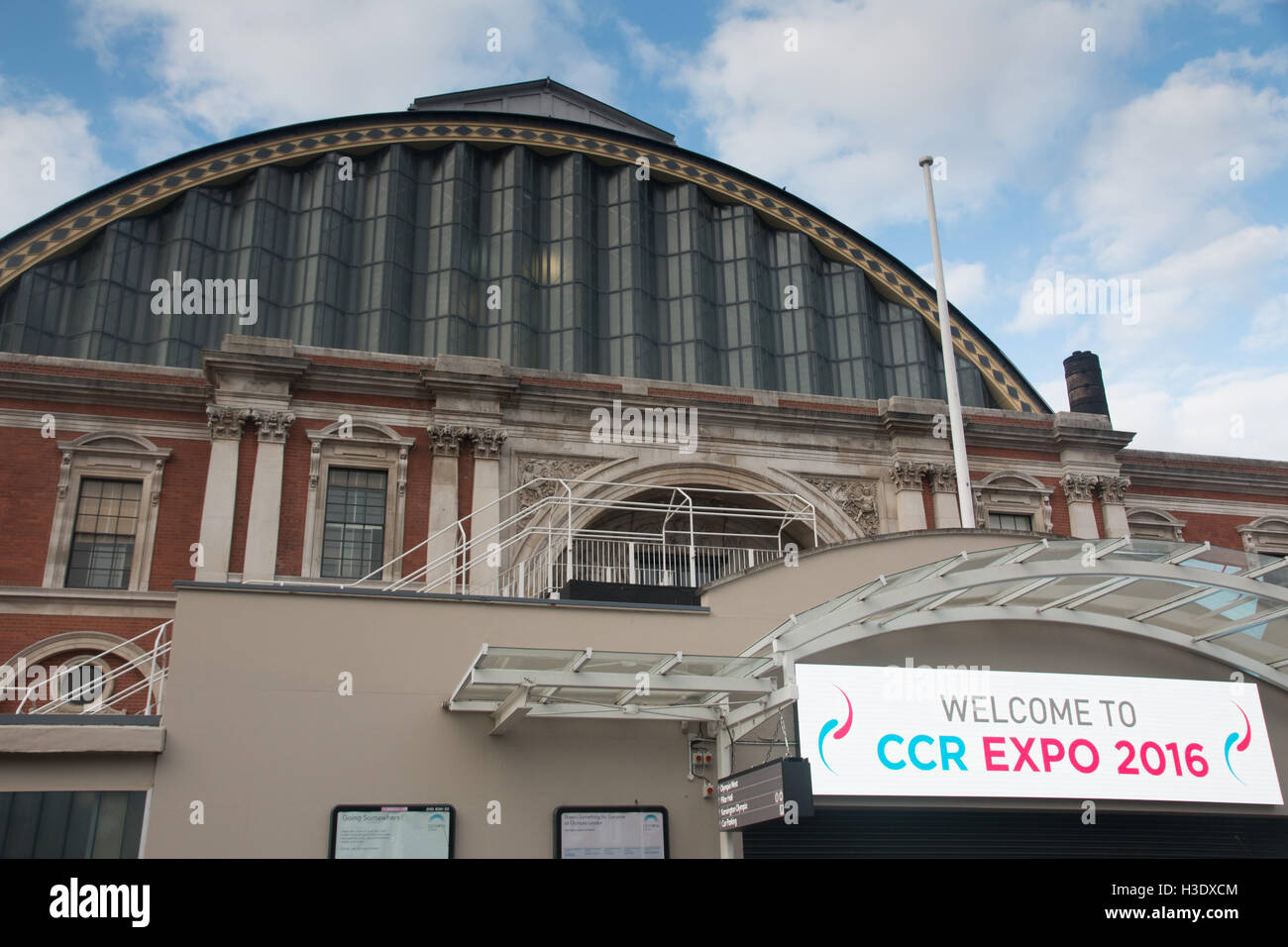 Olympia, London, UK. 6th October, 2016. Welcome sign to medical aesthetic conference at Olympia London 2016 Credit:  WansfordPhoto/Alamy Live News Stock Photo