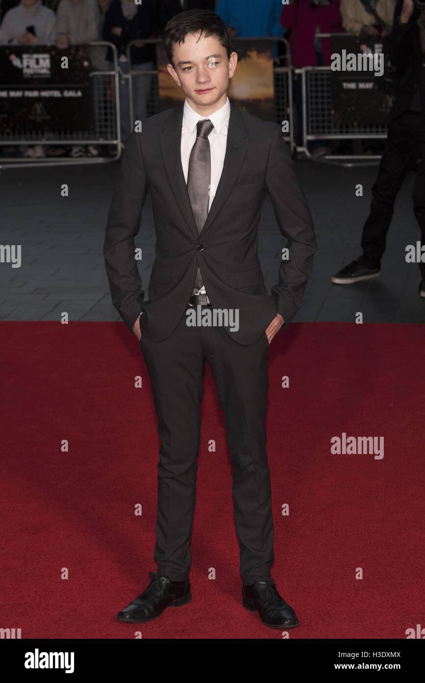 Lewis macdougall hi-res stock photography and images - Alamy