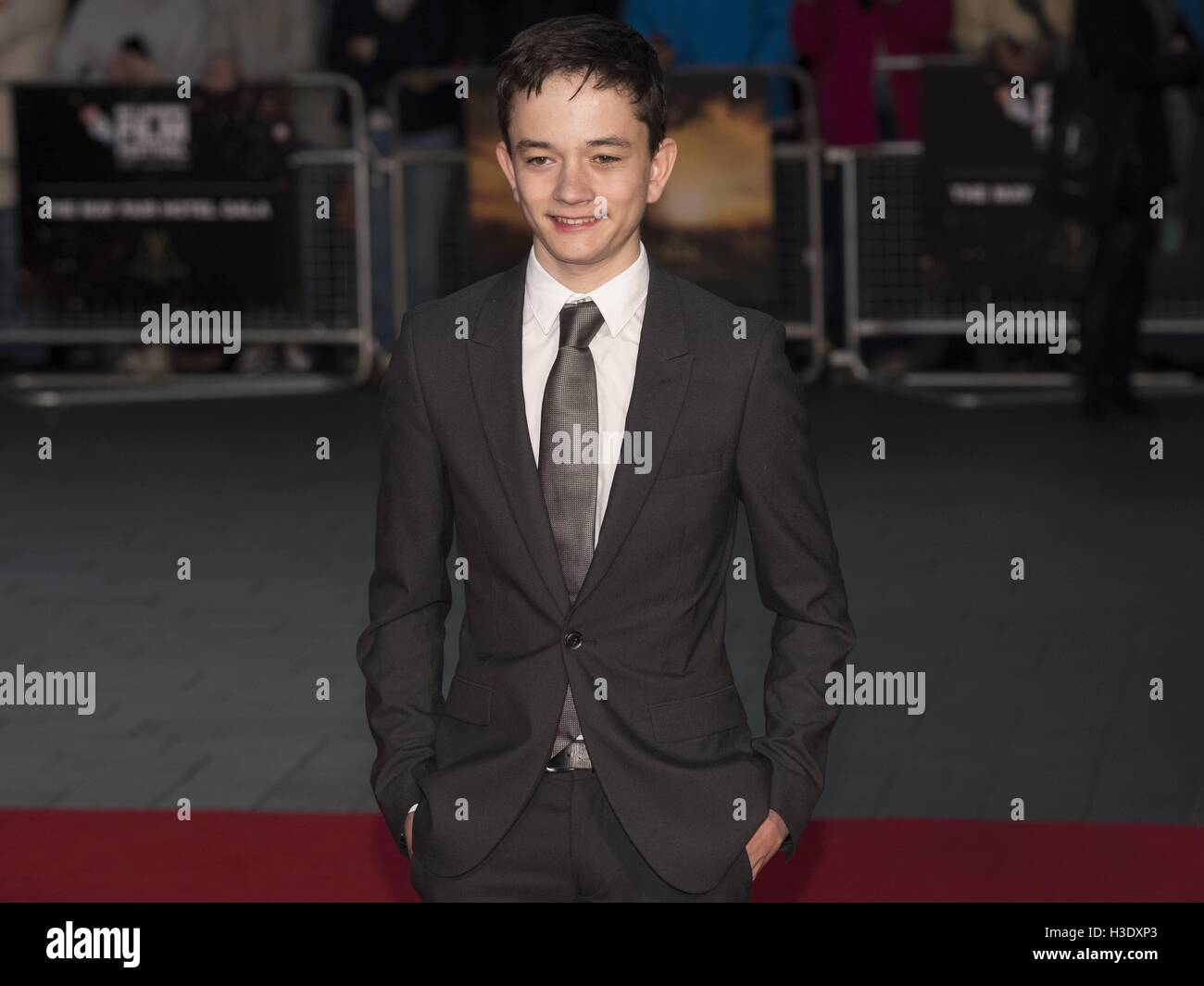 Lewis macdougall hi-res stock photography and images - Alamy