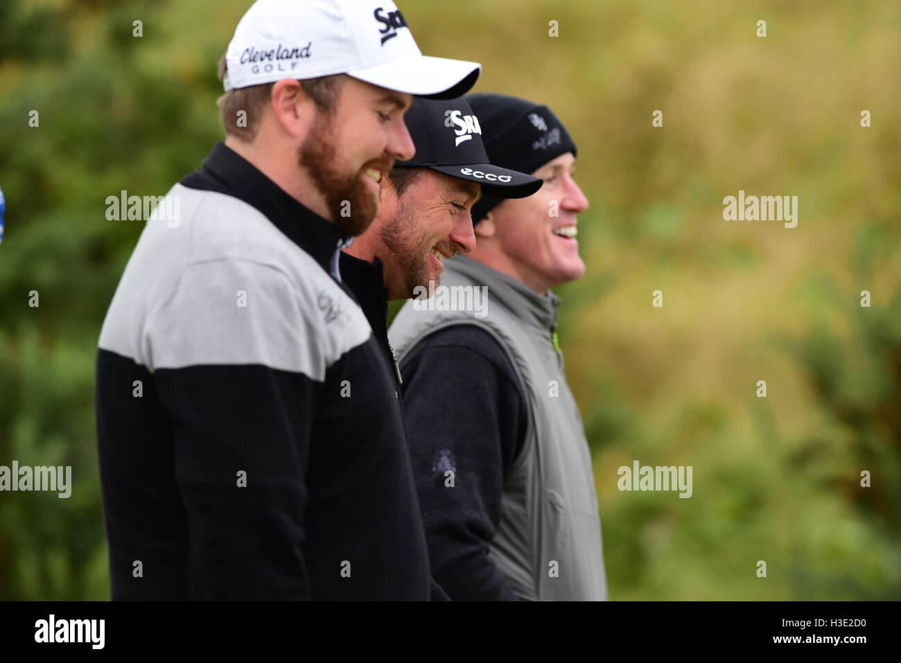 St Andrews, Scotland, United Kingdom, 07, October, 2016. Leading Northern Ireland professional Graeme McDowell (C) enjoys a laugh with playing partners during the Alfred Dunhill Links Championship Credit:  Ken Jack / Alamy Live News Stock Photo