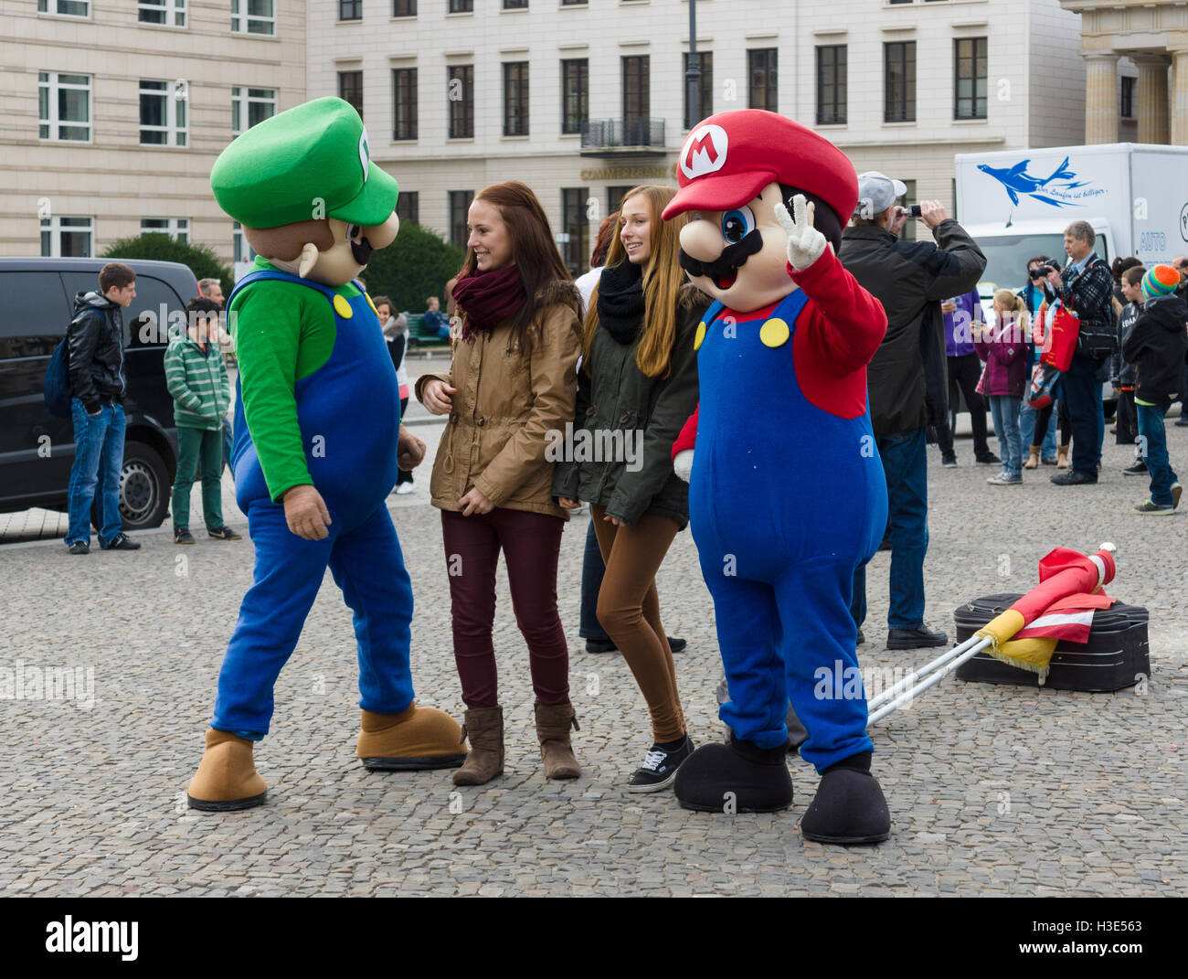 From “Super Mario” Comes Official Mario and Luigi Cosplay Outfits Releasing  Sept. 10, Cosplay News