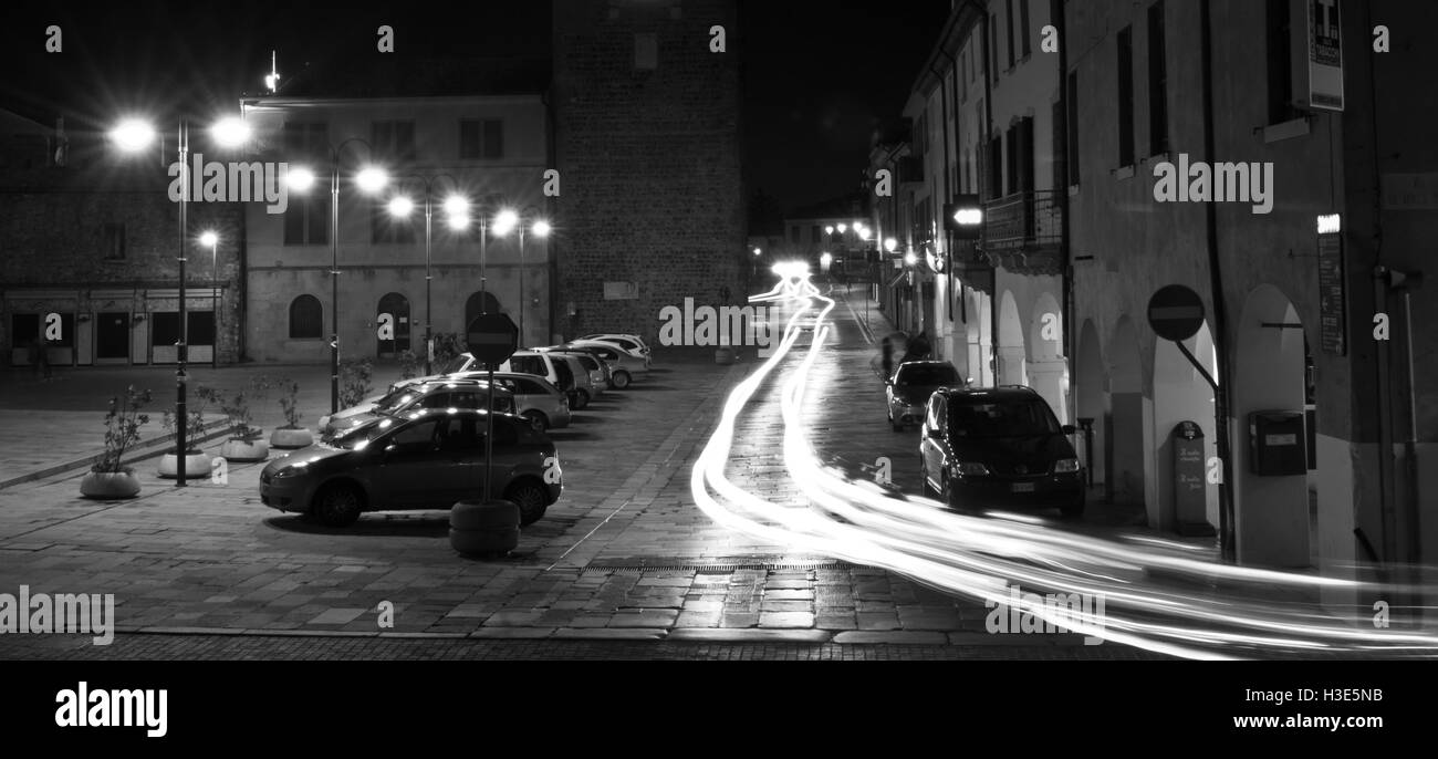 Long city wall Black and White Stock Photos & Images - Alamy