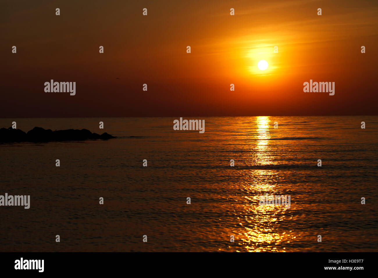 a beautiful landscape, sunrise on the sea Stock Photo - Alamy